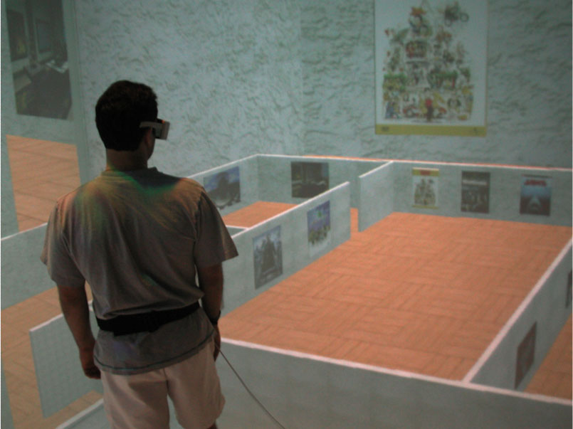 Full size picture of a man using virtual reality